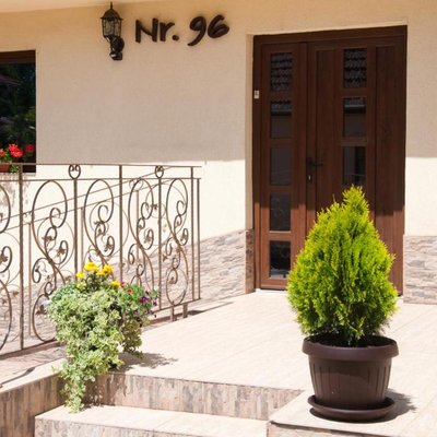 Poza exterior-3.jpg