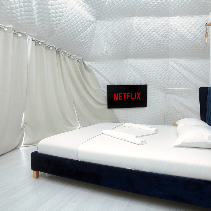 Seagloo Glamping - Adults Only