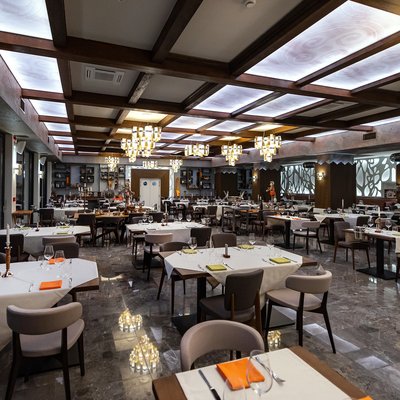 hotel-Belmont-Restaurant-.jpg
