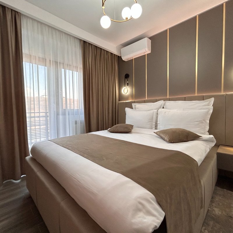 MONARC Boutique ApartHotel Iași